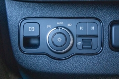MercedesBenz-Sprinter-2500-Passenger_MV1412-41